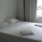 Nalu Beach Hotel Pousada