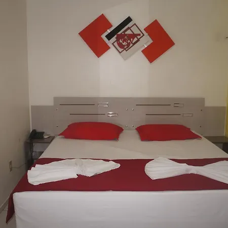 Hotel Nalu 2*